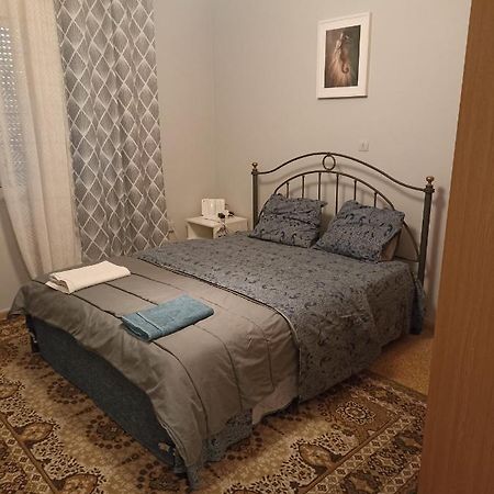 Airport City Center Apartment Artemida  Bagian luar foto