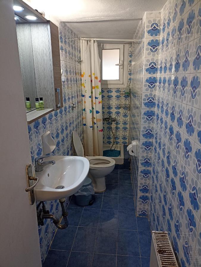Airport City Center Apartment Artemida  Bagian luar foto